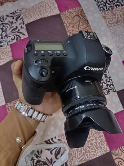 Canon 6D 10 By 8 Condition All Ok With 2 lense Amd Accessories