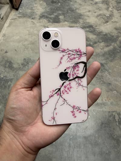 Apple iPhone 13