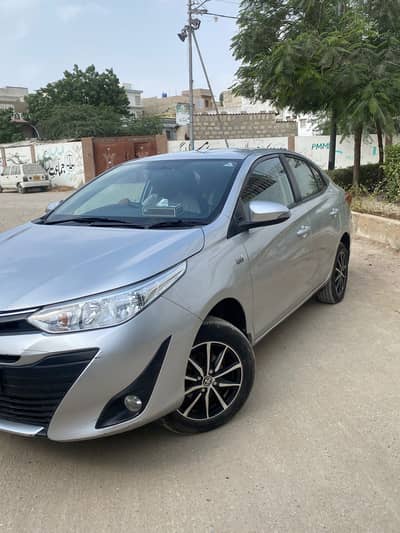 Toyota Yaris 2022 Cvt Ativ 1.3 1st owner