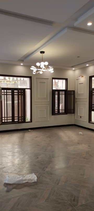 North karachi Sector 11A, 240sq,Cornor,{G + 2},Merket, 100ft road, For Sale.