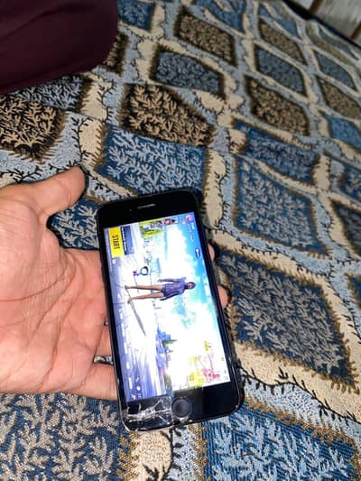 Apple iPhone SE 3