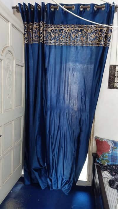 Curtains 3 for sale contact only on this no. 0308-5000940