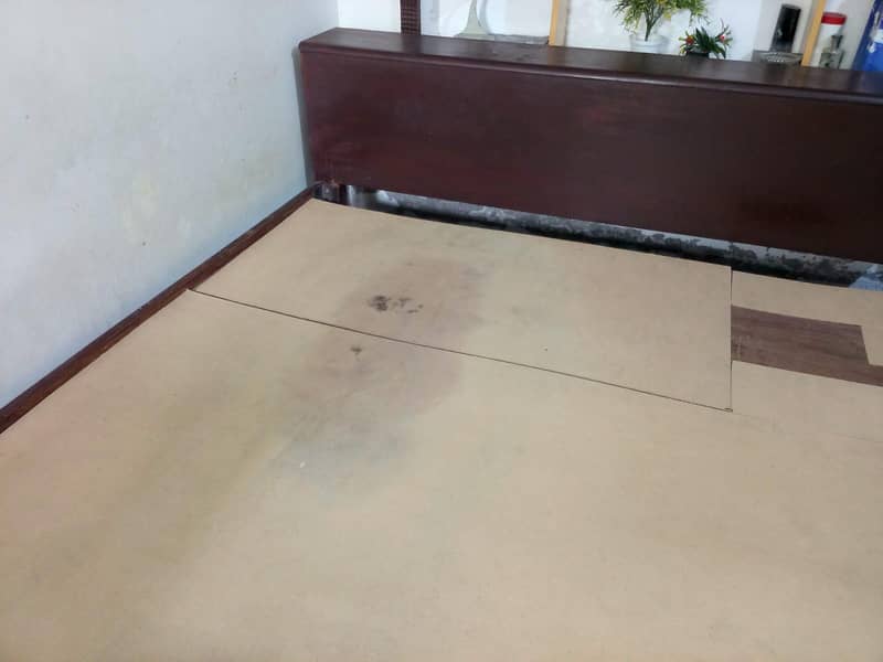 double bed with two side tables 3