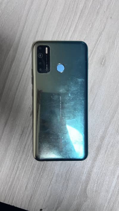 Tecno CAMON 15