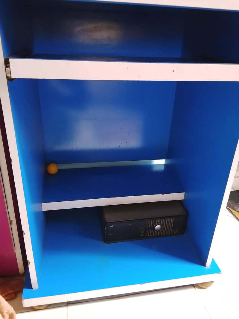 Computer trolley 2