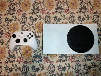 Xbox Series S 512GB (excellent condition) No Box