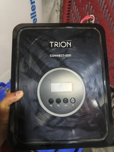 TRION CONNECT-2201 Inverter + 2 Unique (UB 180) Batteries – Like New