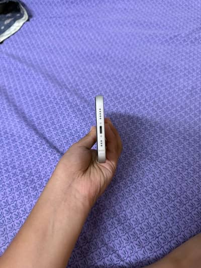 Apple iPhone 13 pta
