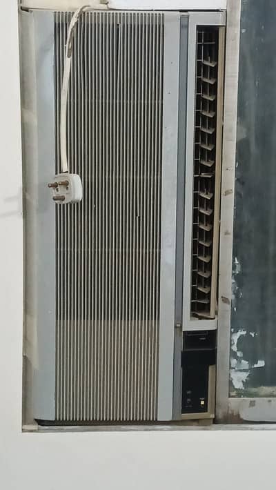 Used window ac for sale 220