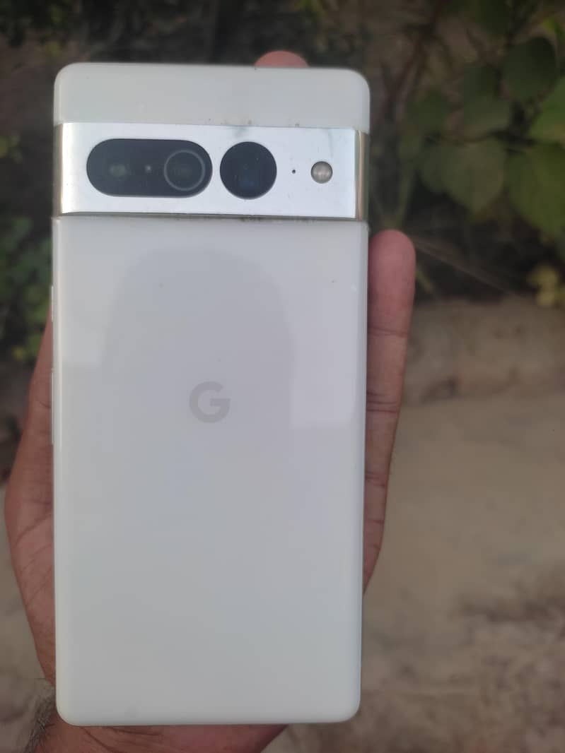 Google Pixel 7 Pro 2