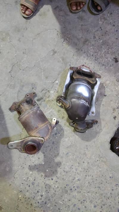 Catalytic Converter for Honda Toyota Suzuki KiA Hyundai Hybrid Models