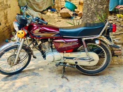 Honda 125 2020 new condition in on cheap price