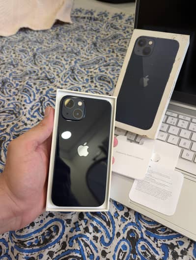 iPhone 13 JV 95 B. H in warranty 128 GB Full Box 9.75/10 LLA Model