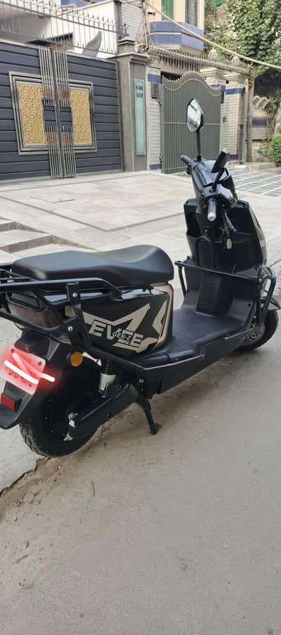 Evee gen-z 2026 model 1680 km only