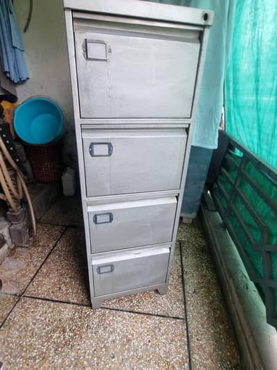 office file cabinet , safe almari for sale