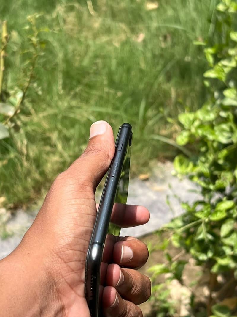 Apple iPhone 8 2