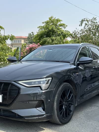 Audi E-Tron 2022