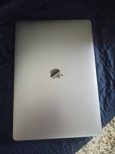 Macbook Pro 2019 10/10 Price is negotiable