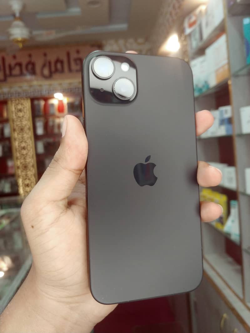 Apple iPhone 15 plus 1