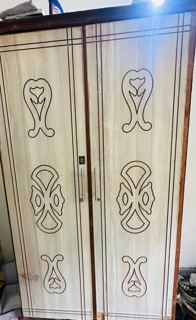 Cupboard (Almari) Used