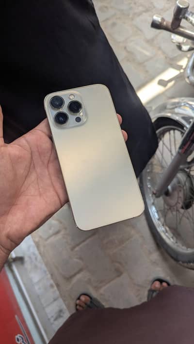 Apple iPhone 13 Pro