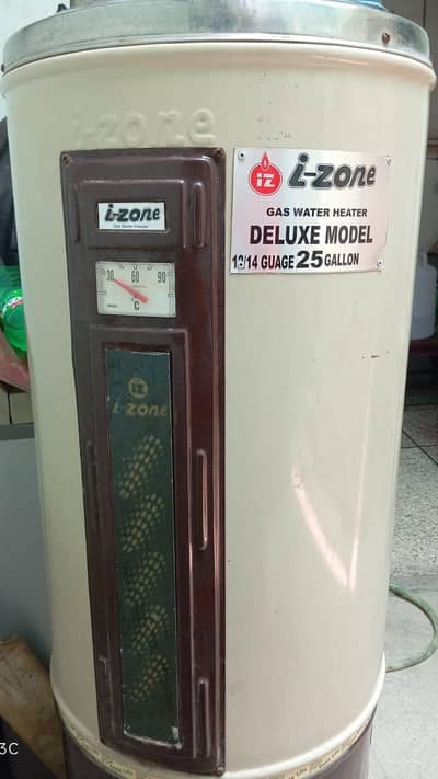 izone Gas Geyser 25 GLN Deluxe