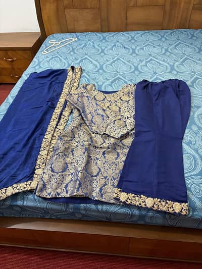 Royal Blue & Silver Jacquard 3-Piece Formal Suit
