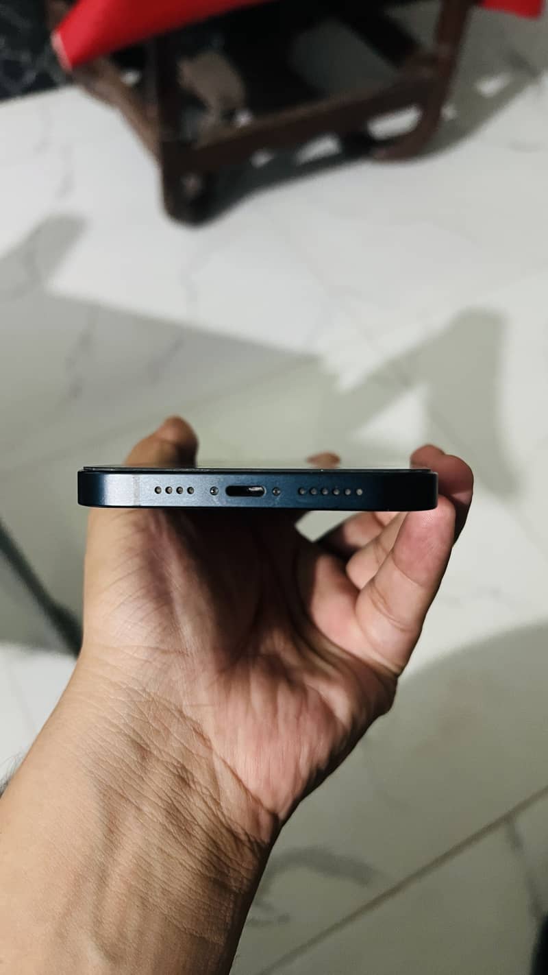 iPhone 14 Plus 2