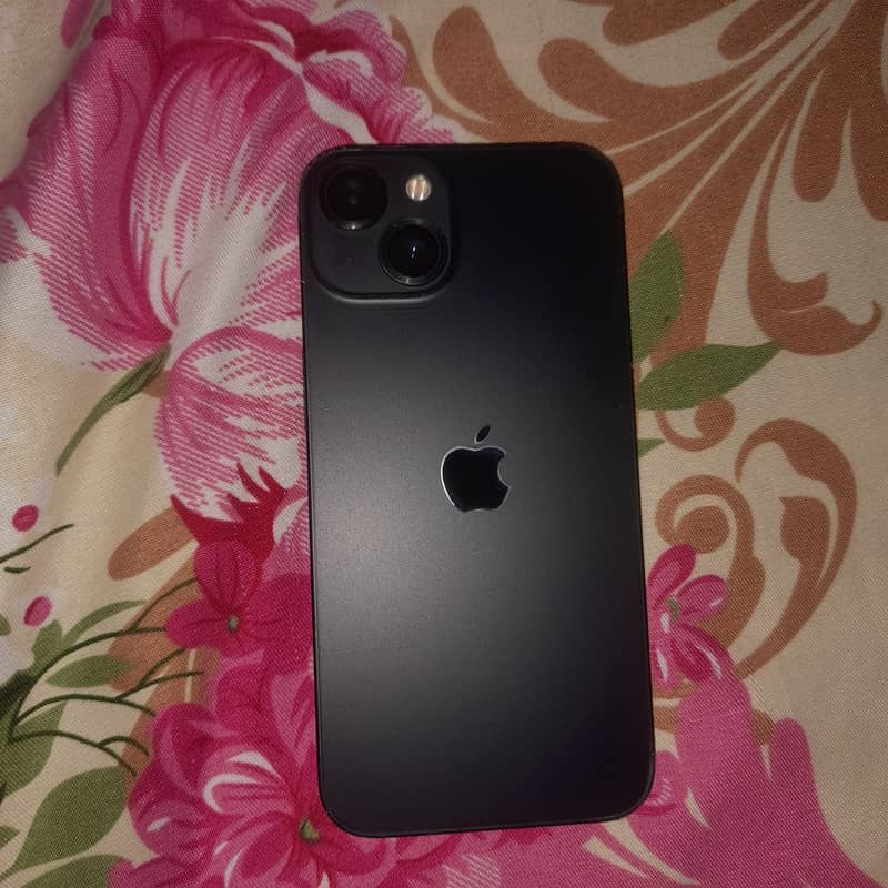Apple iPhone 13 JV 0