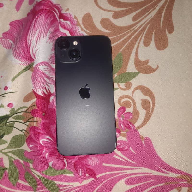 Apple iPhone 13 JV 5