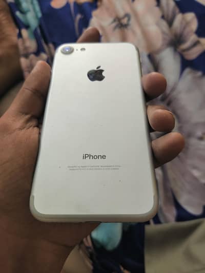 Apple iPhone 7