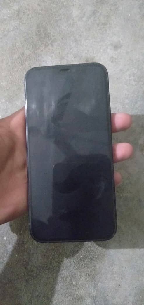 iphone 12 4