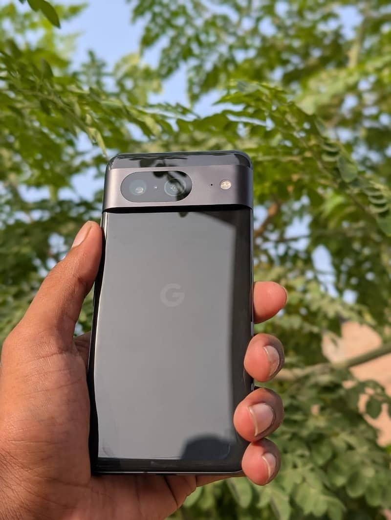 Google Pixel 8 1