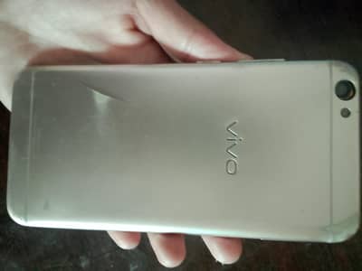 Vivo Y67 for sale