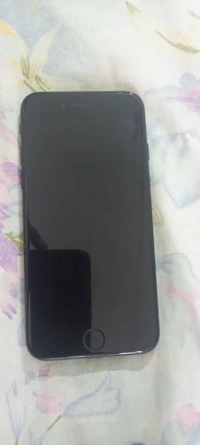 Apple iPhone 7