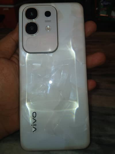 Vivo Y29