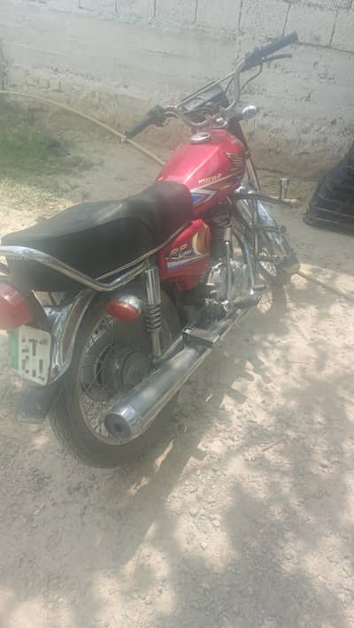 10/10 smoth bike 125 Honda wranty 
