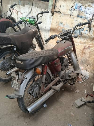 03313344968 is per whatsupp kare