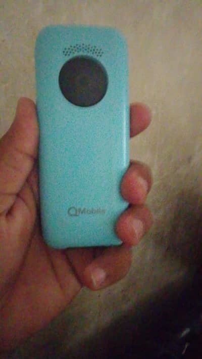 QMobile E1