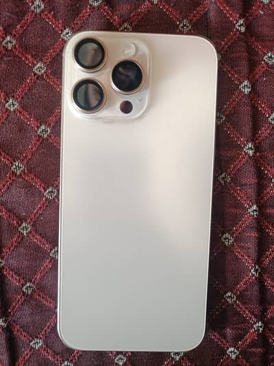 Apple iPhone 16 Pro Max