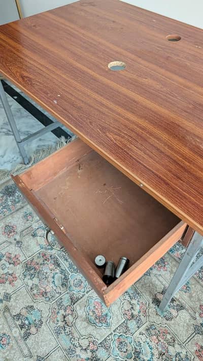 computer table.