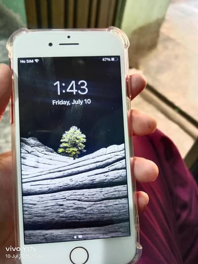 Apple iPhone 7