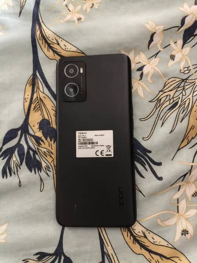 OPPO A76