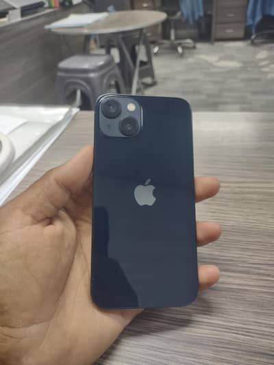 Apple iPhone 13 128 gb apple warranty ma han