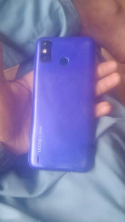 Tecno spark 6 go