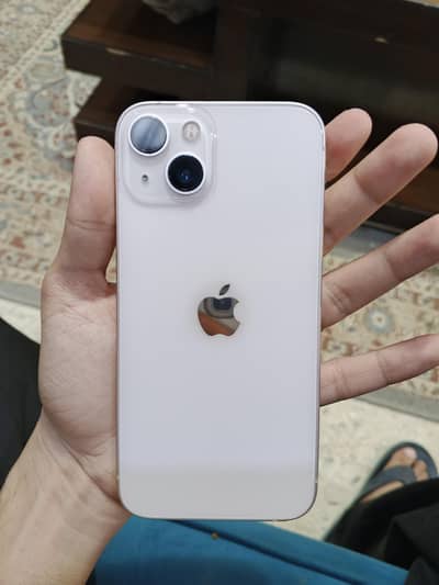 Apple iPhone 13