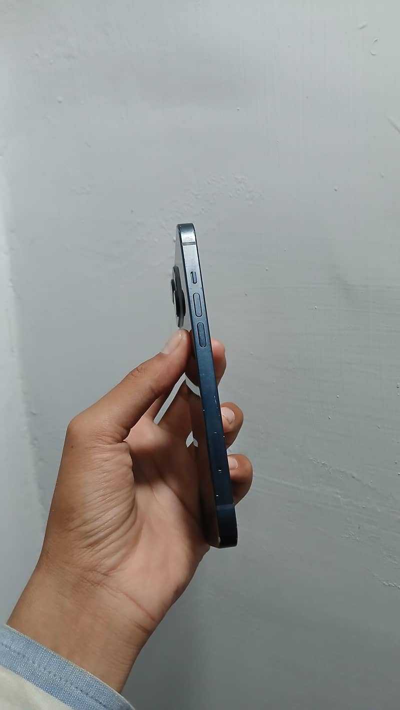 IPHONE 13 2