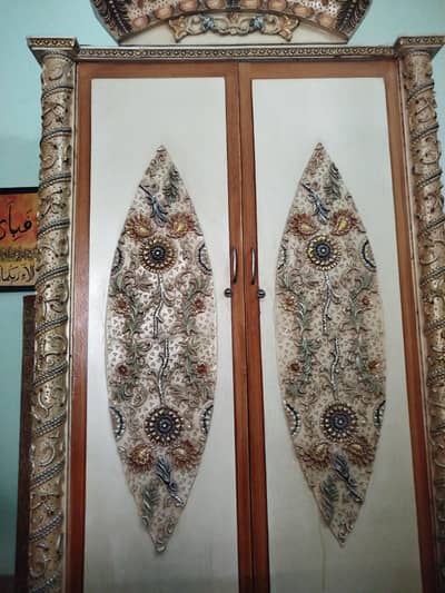 almrahi for sale