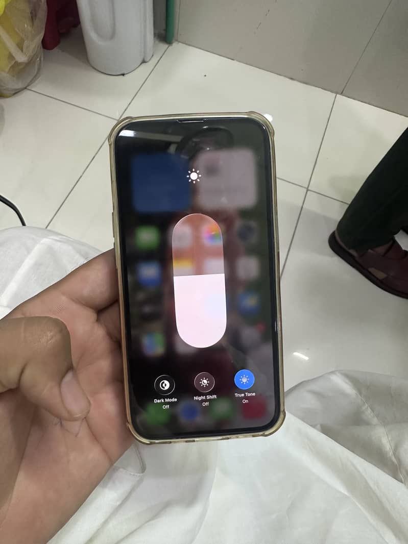 Apple iPhone 13 Pro 4