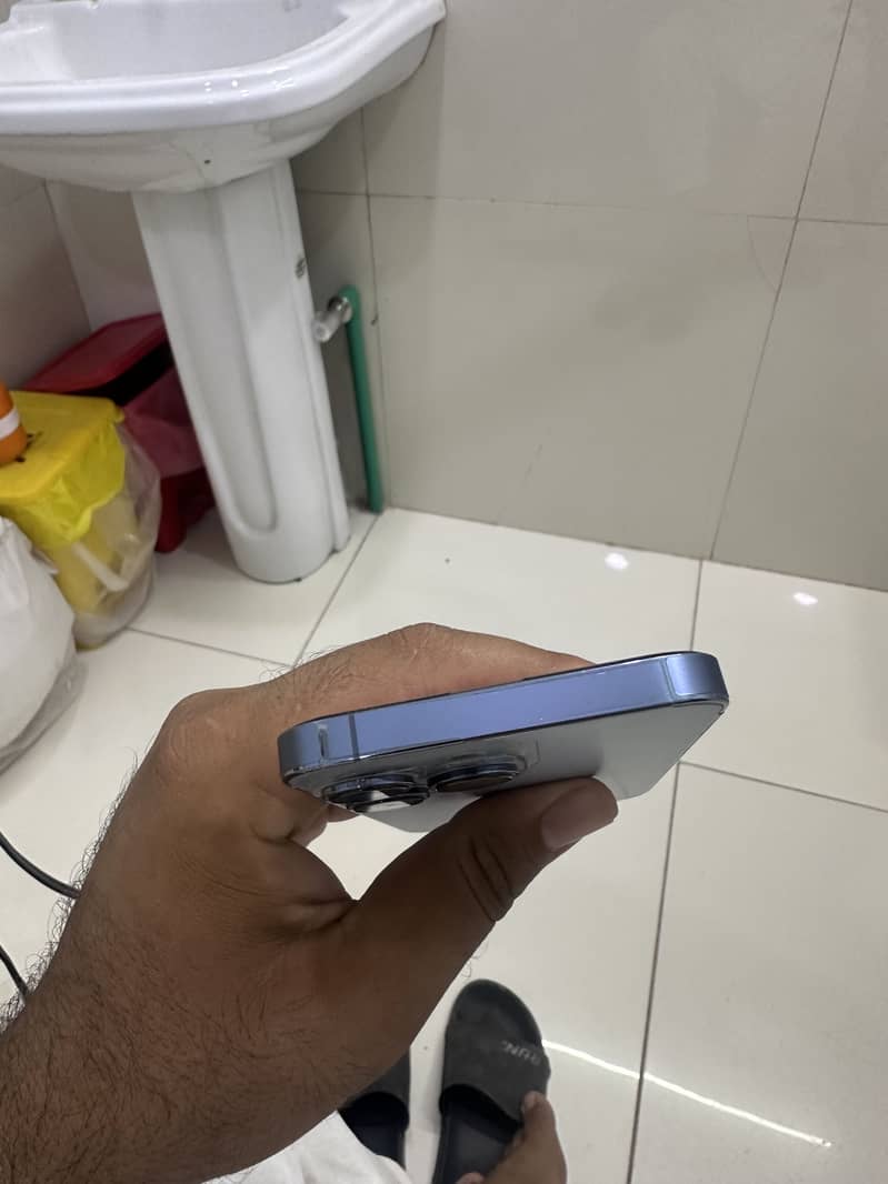 Apple iPhone 13 Pro 6